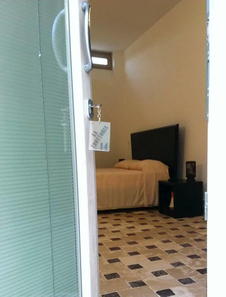 La Trottoria Agriturismo Otranto Exteriör bild
